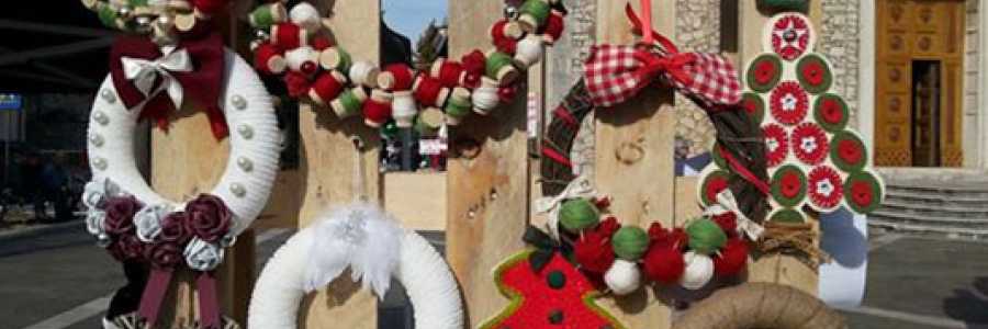 Mercato dell'antiquariato e delle carinerie 2015