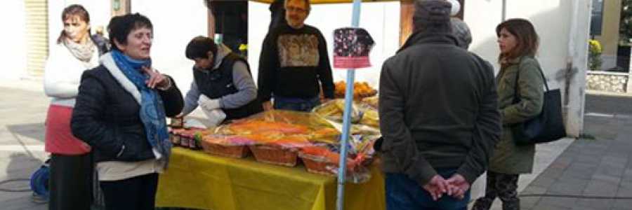 Mercato dell'antiquariato e delle carinerie 2015