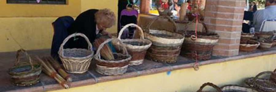 Mercato dell'antiquariato e delle carinerie 2015